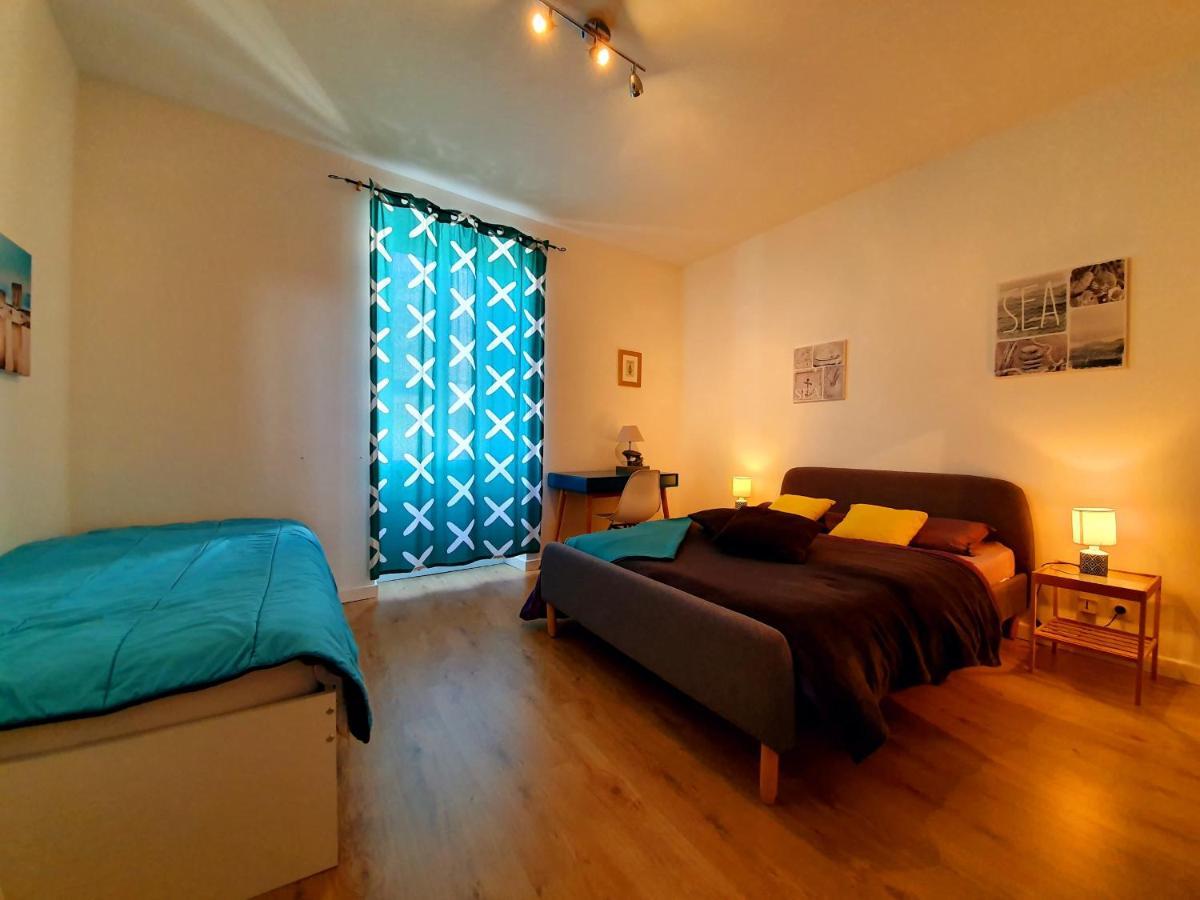 Ferienwohnung Studio Tout Confort Avec Vue Cathedrale A St Patern Vannes-Centre Exterior foto
