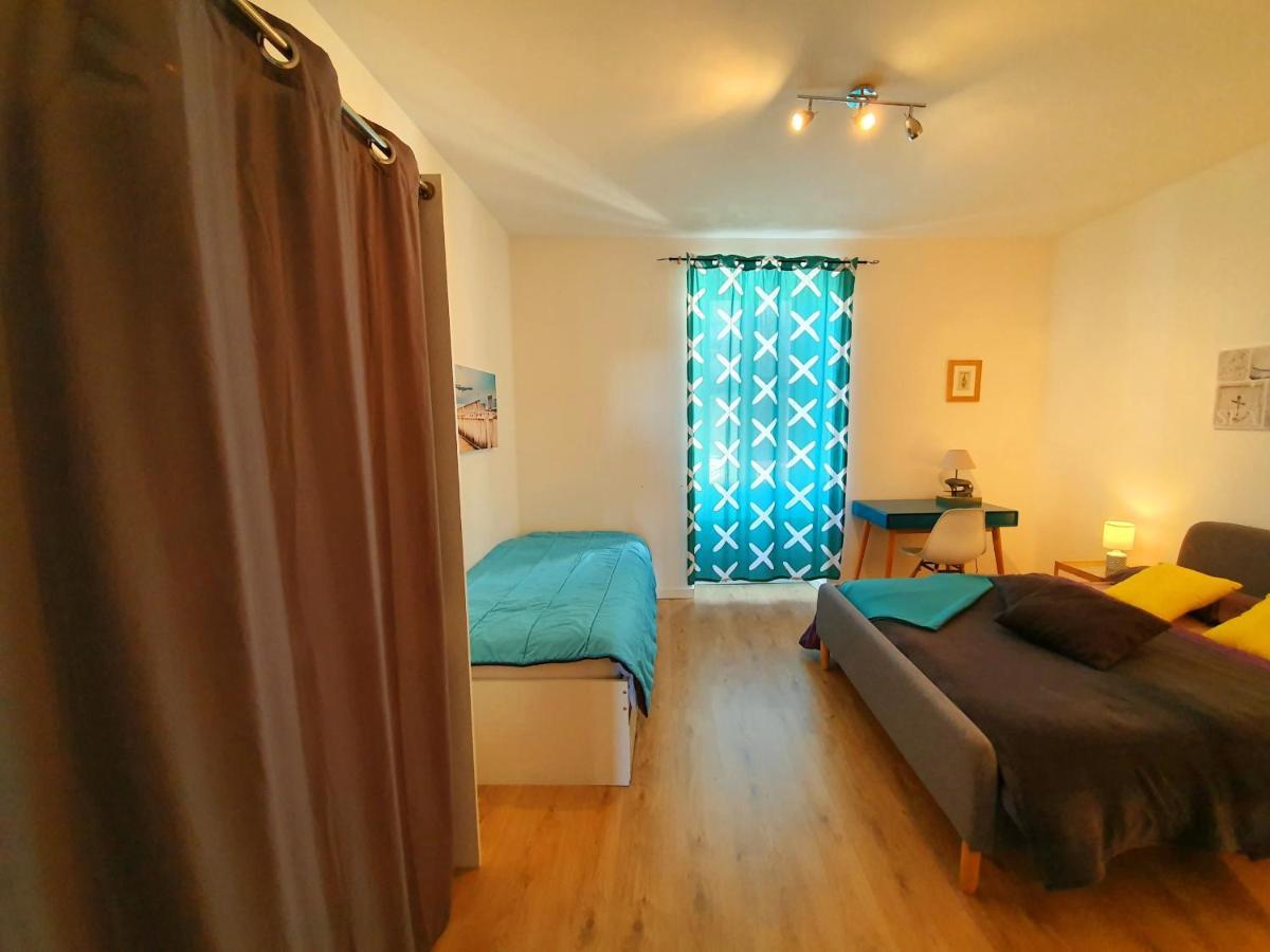 Ferienwohnung Studio Tout Confort Avec Vue Cathedrale A St Patern Vannes-Centre Exterior foto