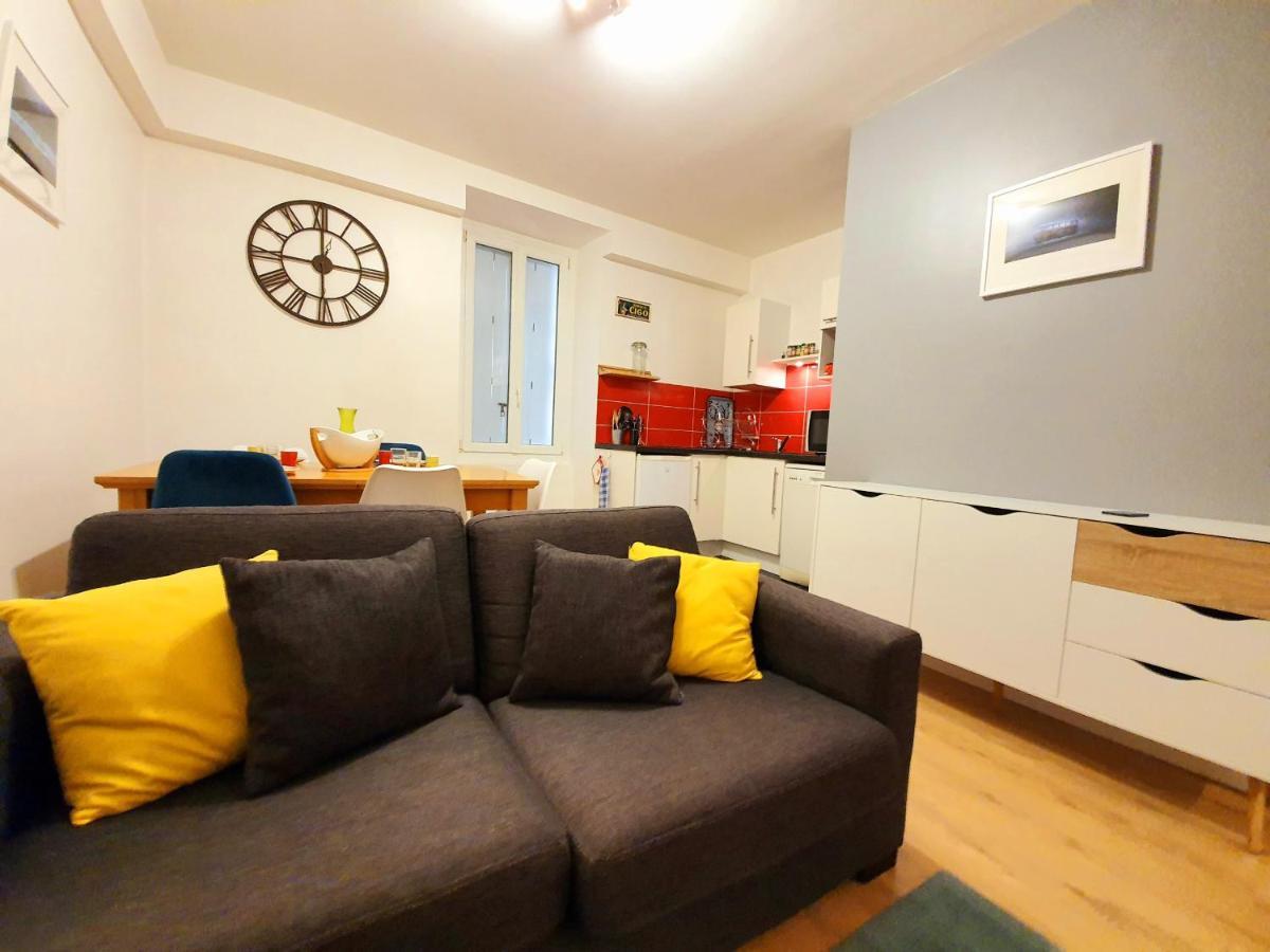 Ferienwohnung Studio Tout Confort Avec Vue Cathedrale A St Patern Vannes-Centre Exterior foto