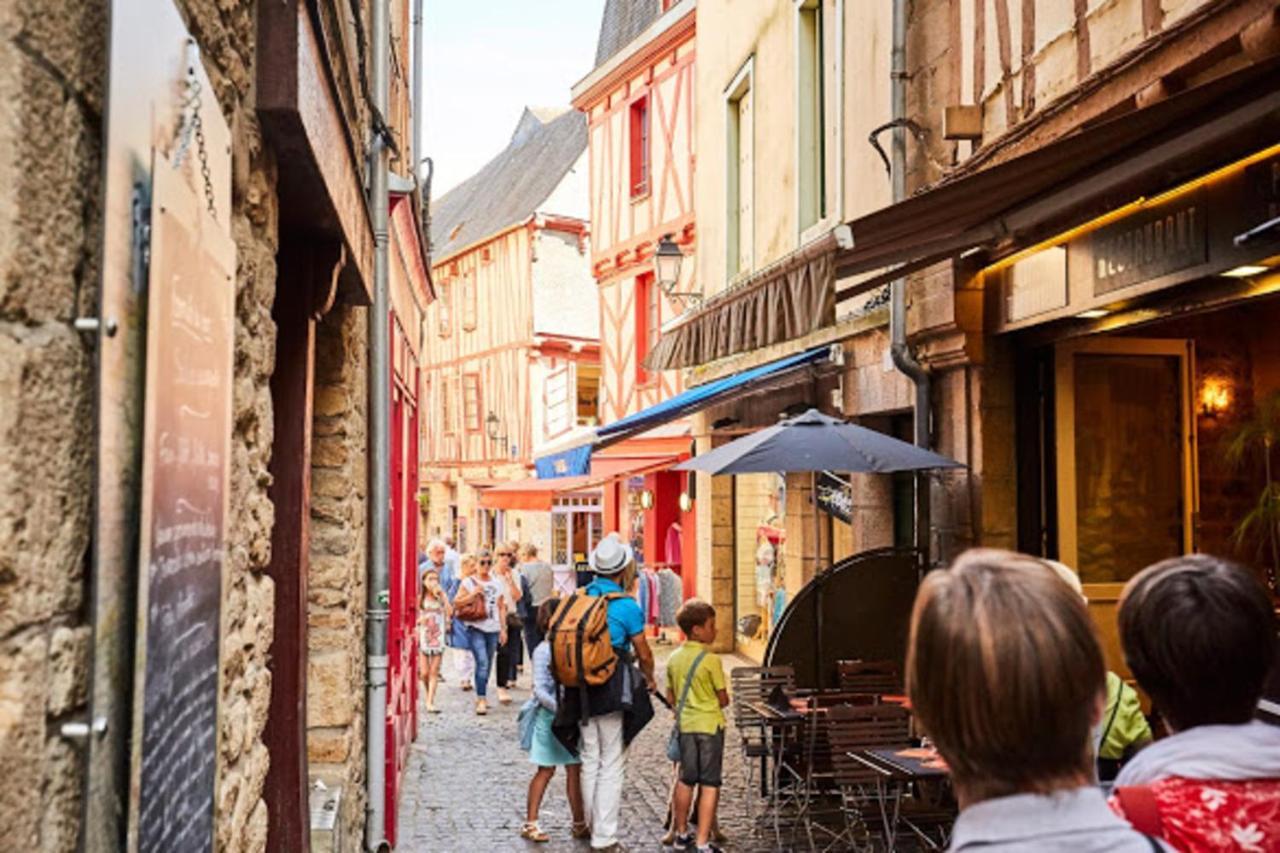 Ferienwohnung Studio Tout Confort Avec Vue Cathedrale A St Patern Vannes-Centre Exterior foto